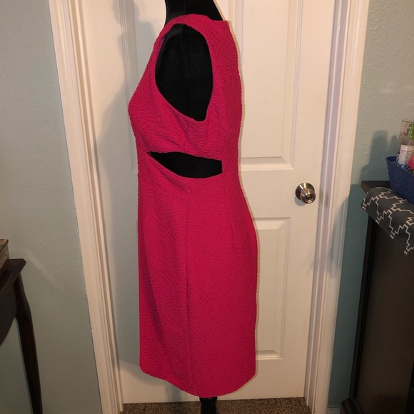 Calvin Klein Fuchsia Textured Cutout Sleeveless - Picture 4 of 8